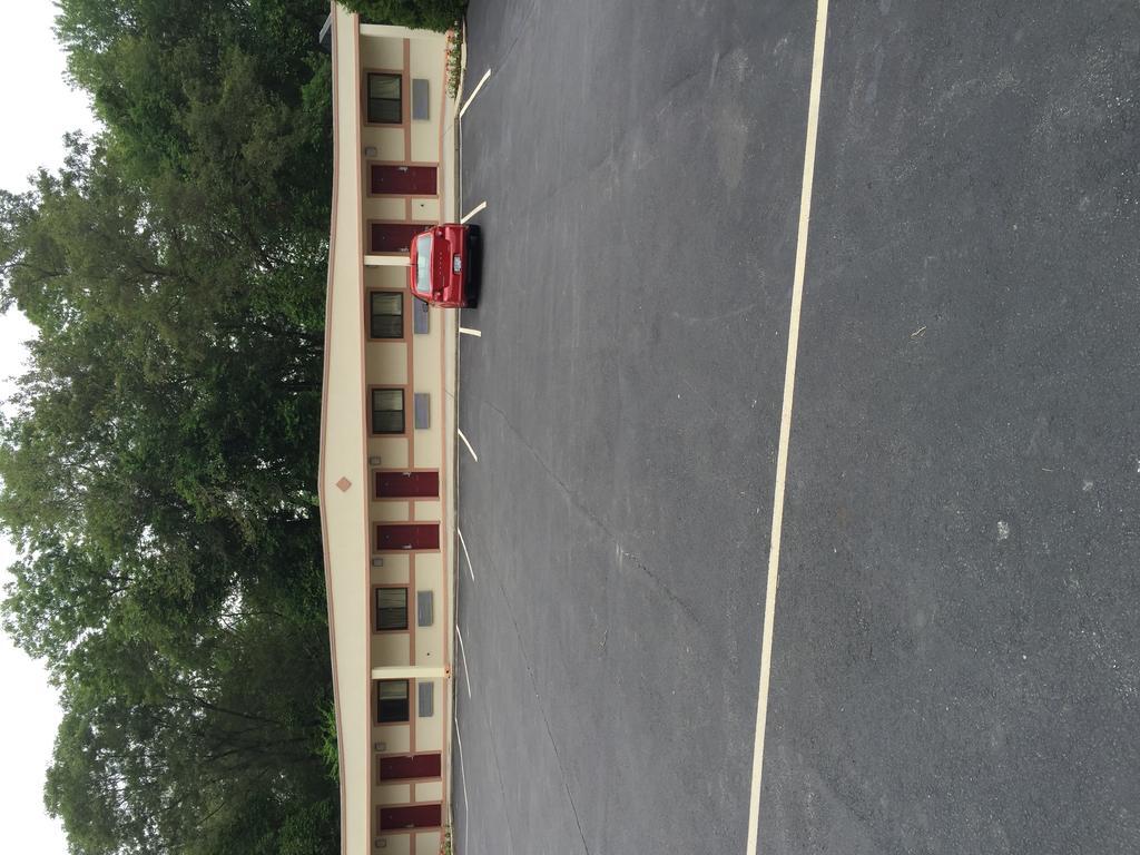 Skyview Motor Inn Johnston ภายนอก รูปภาพ
